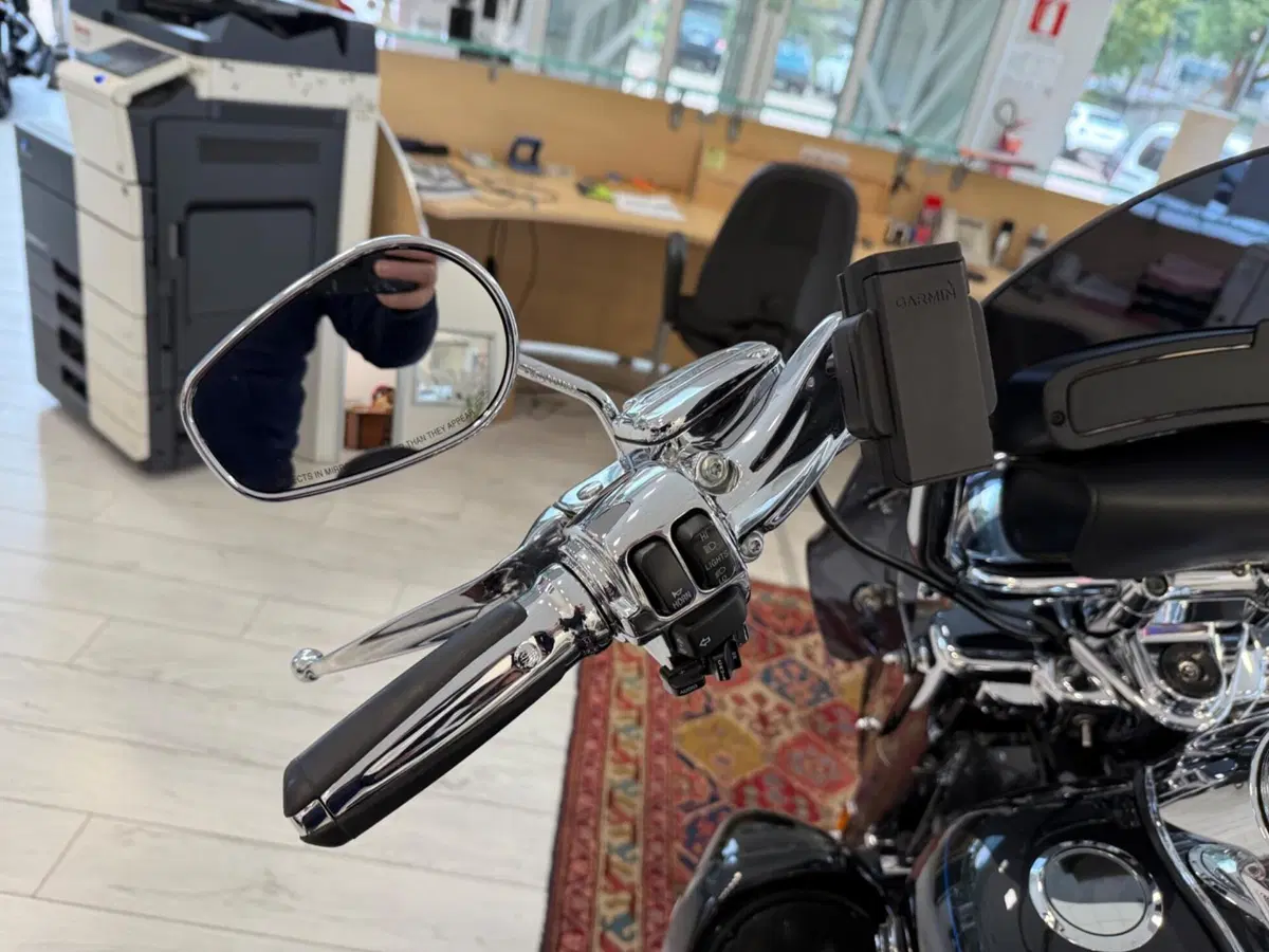 Harley-Davidson 1800 Road King (2012 - 13) - FLHRSE (10)