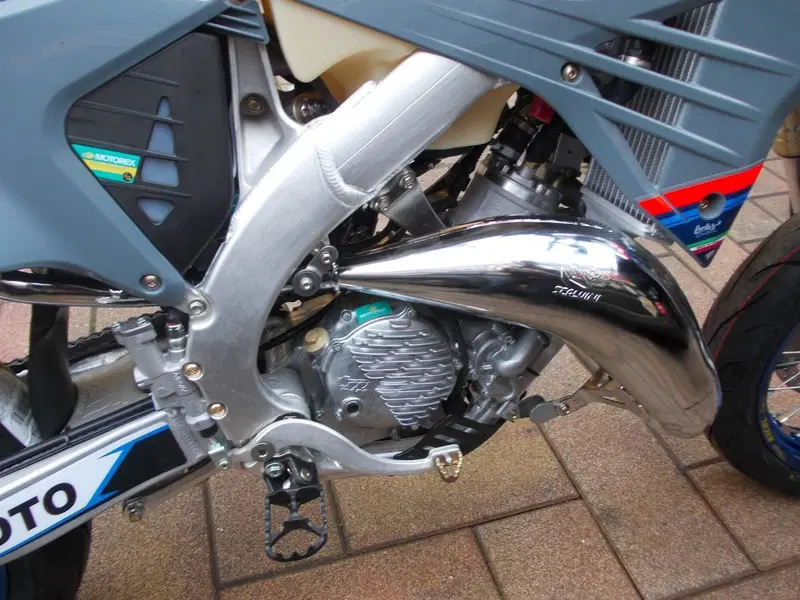 Tm Moto SMR 125 ES Fi 2T (2026) (9)
