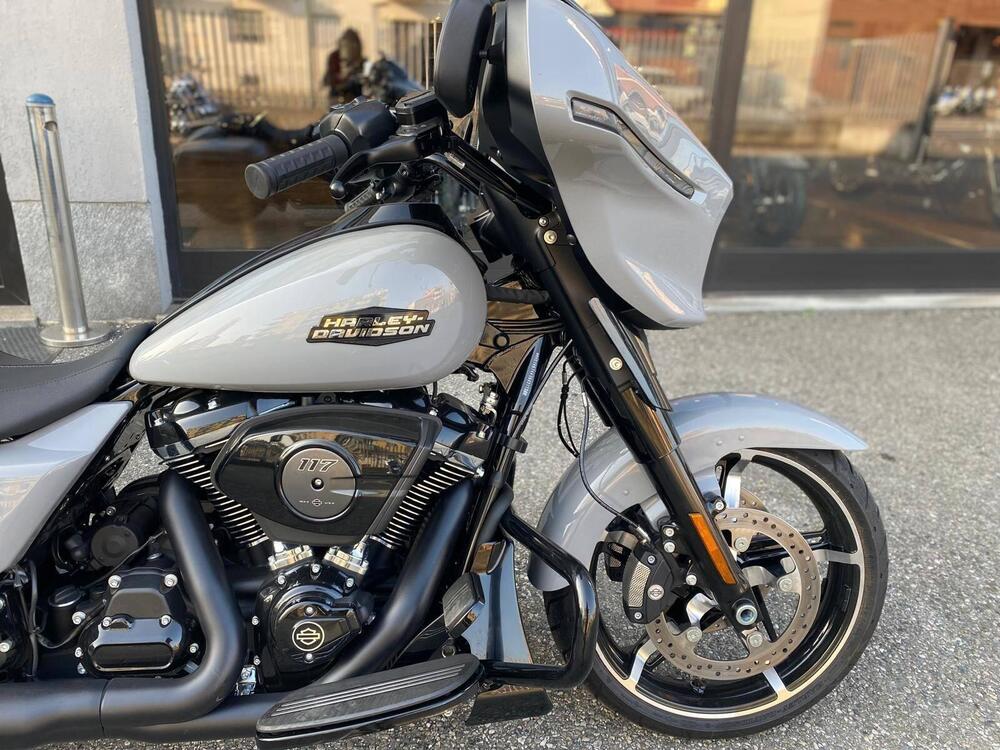 Harley-Davidson Street Glide (2024 - 25) (2)