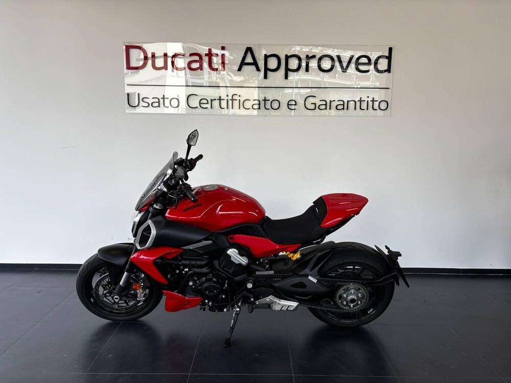 Ducati Diavel V4 (2023 - 25) (4)