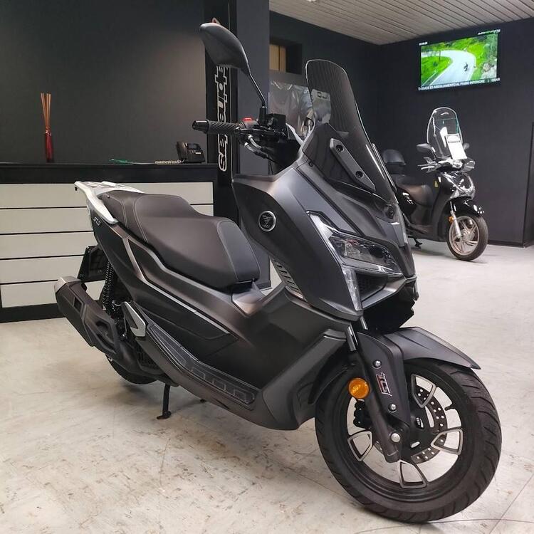 Voge Sfida SR1 (2023 - 25) (2)