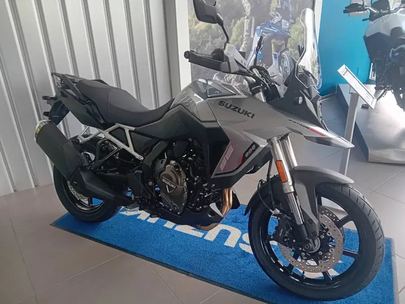 Suzuki V-Strom 800SE (2025 - 26) (6)