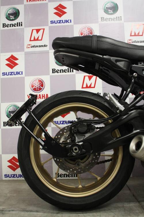 Yamaha XSR 700 (2022 - 25) (4)