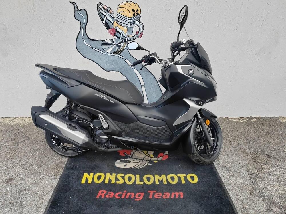 QJ Motor MTX 300 (2025)