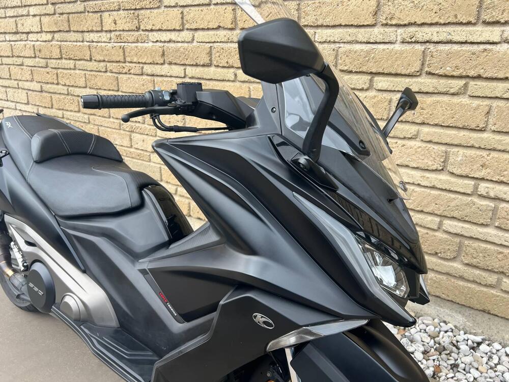 Kymco AK 550 ETS (2021 - 25) (2)