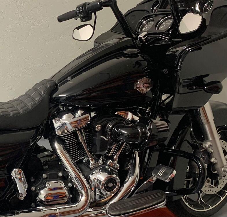 Harley-Davidson Road Glide Special (2021 - 23) (2)