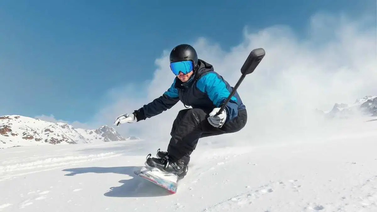Insta360 X4 Air: la nuova videocamera 8K 360 ultraleggera per chi è sempre in movimento (o in moto!) (8)