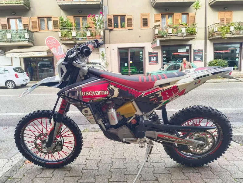 Husqvarna TE 449 (2011) (3)