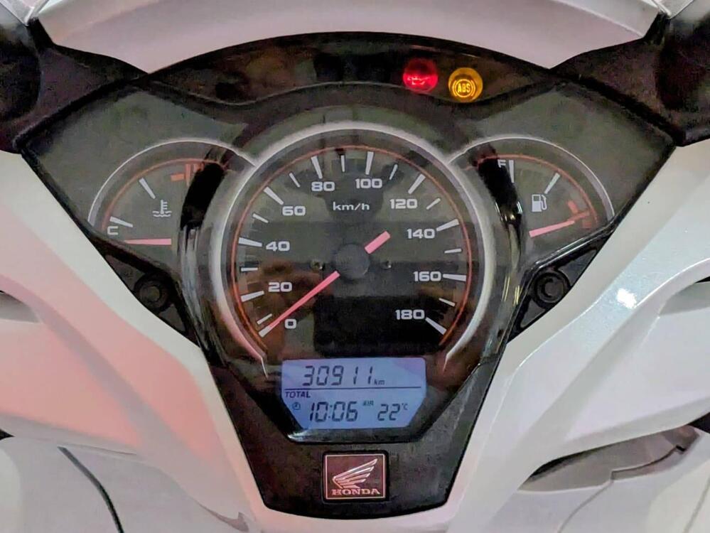 Honda SH 300 i ABS (2016 - 20) (2)