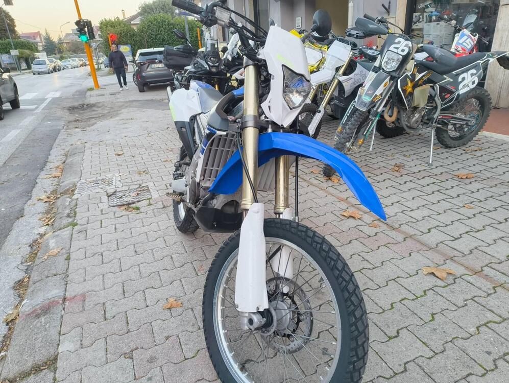 Yamaha WR 250 F (2015) (2)