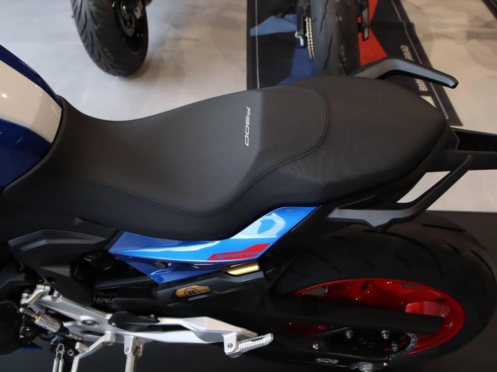 Bmw F 900 R (2025) (4)