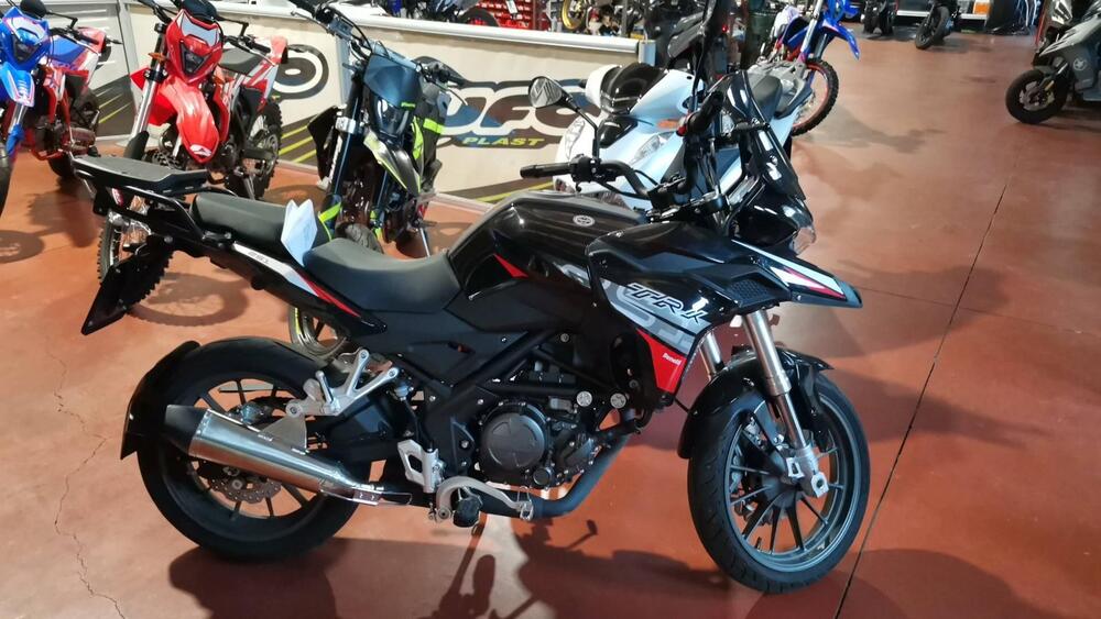 Benelli TRK 251 (2022 - 25)