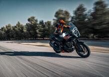 KTM 1390 Super Adventure 2026: sulla versione S EVO arriva il cambio automatico AMT [VIDEO e GALLERY]