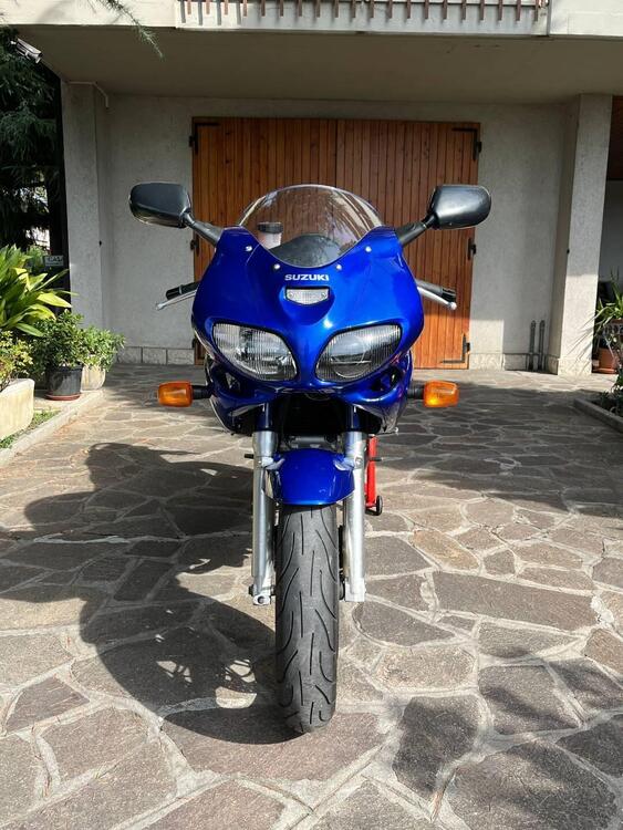 Suzuki SV 650 S (1999 - 02) (2)