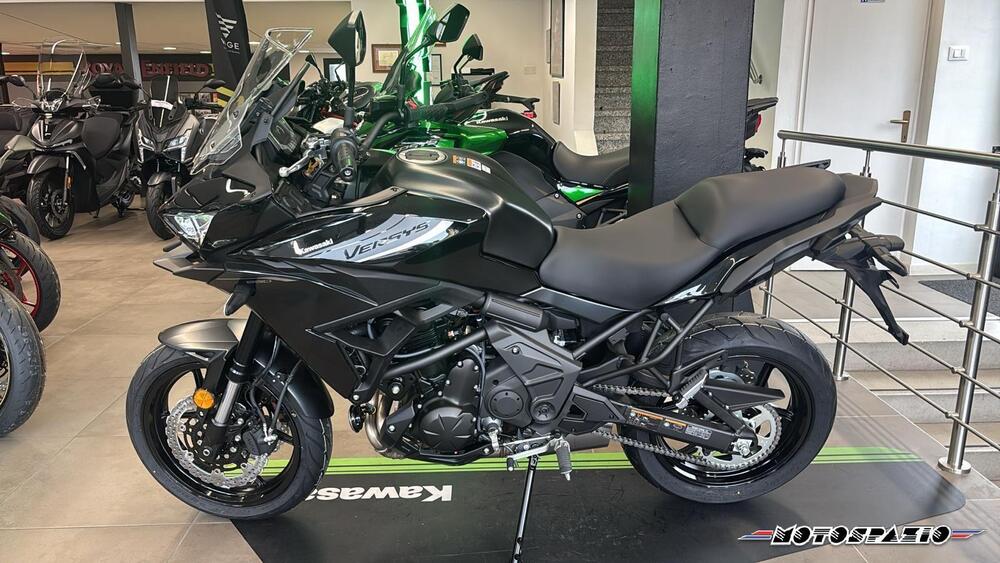 Kawasaki Versys 650 (2025 - 26) (4)