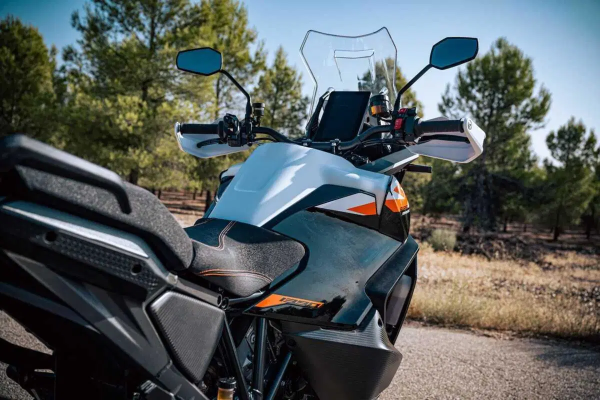 KTM 1390 Super Adventure 2026: sulla versione S EVO arriva il cambio automatico AMT [GALLERY e VIDEO] (12)