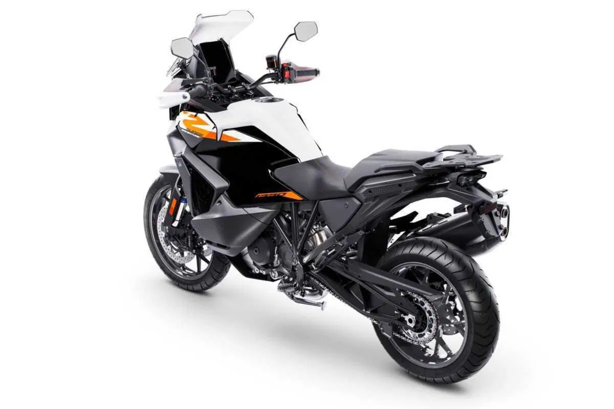 KTM 1390 Super Adventure 2026: sulla versione S EVO arriva il cambio automatico AMT [GALLERY e VIDEO] (21)