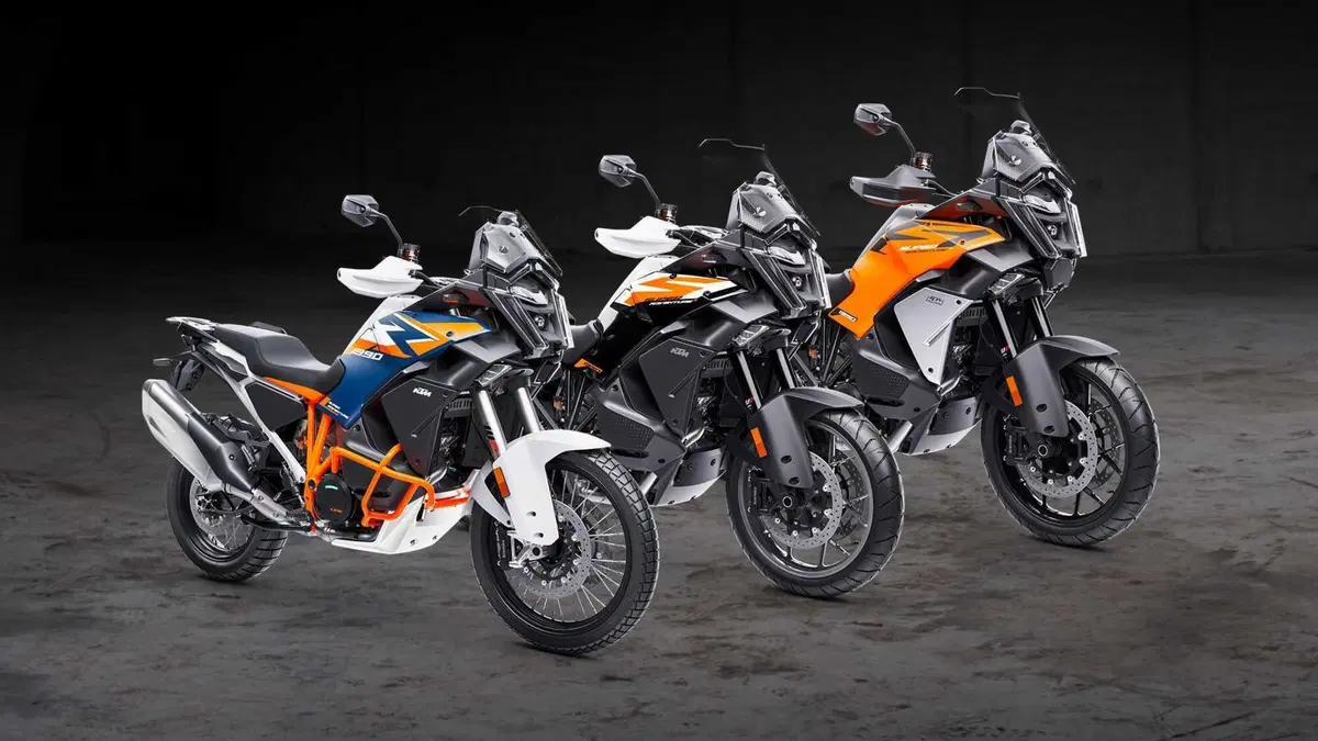 KTM 1390 Super Adventure 2026: sulla versione S EVO arriva il cambio automatico AMT [GALLERY e VIDEO] (41)