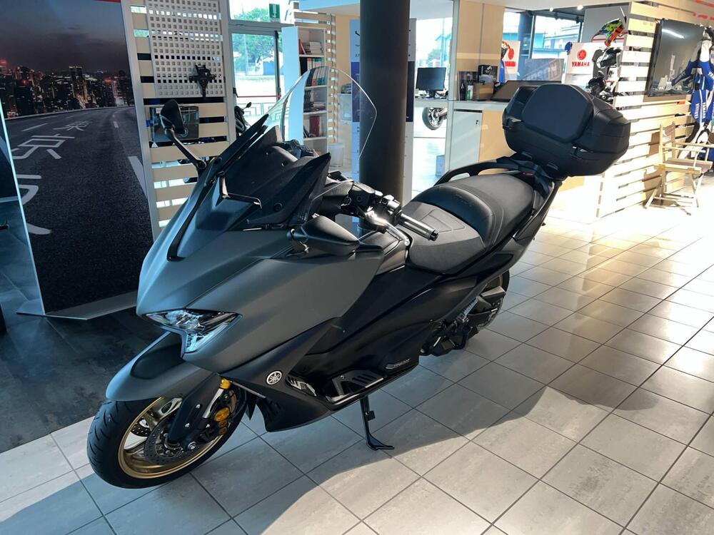 Yamaha T-Max 560 Tech Max (2020) (3)