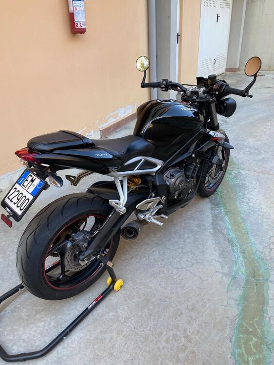 Triumph Street Triple RS (2017 - 19) (5)