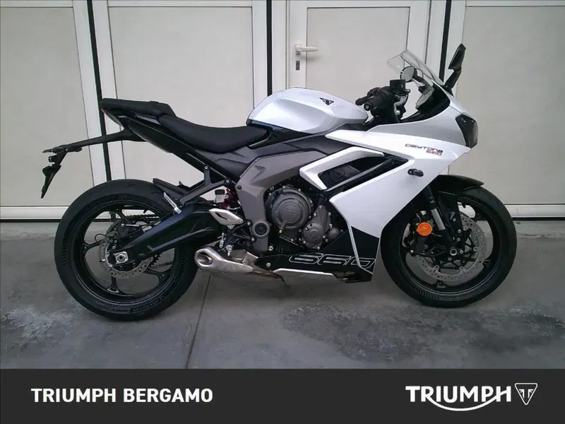 Triumph Daytona 660 (2024 - 26)