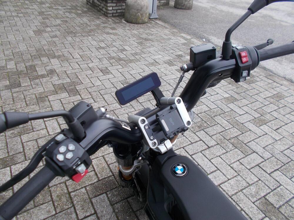 Bmw CE 02 AM (2024 - 25) (4)