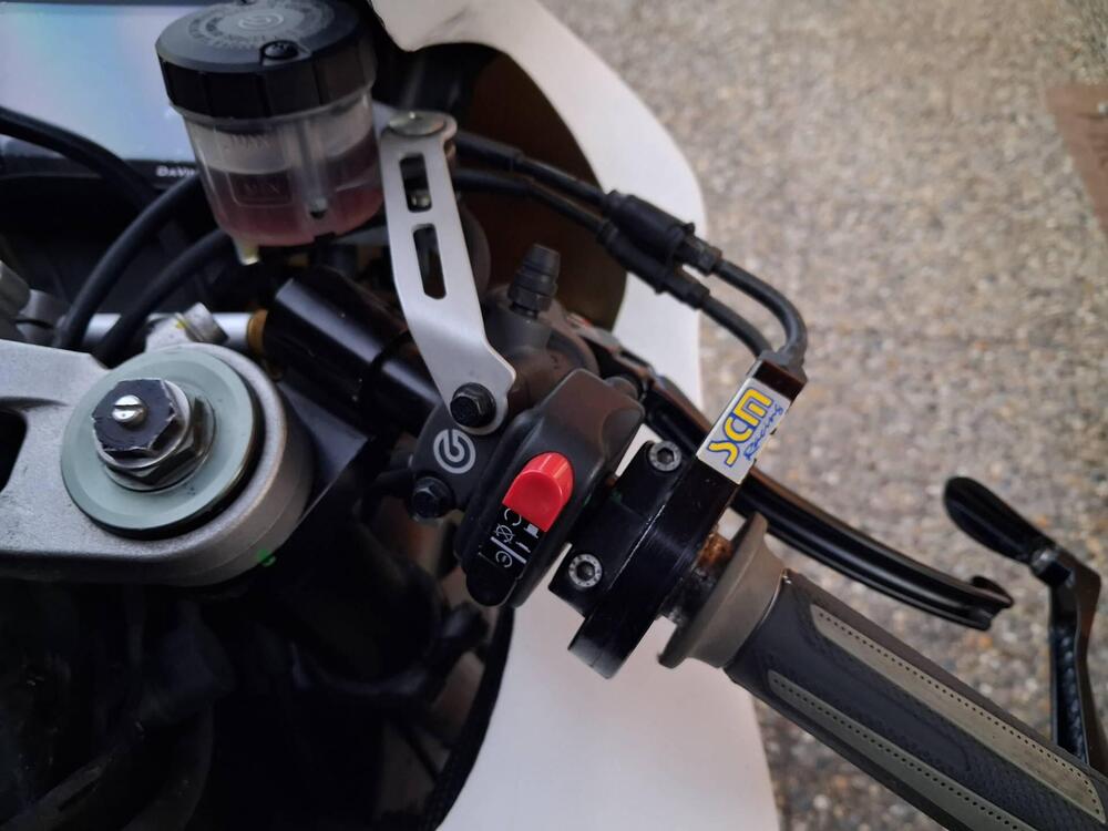 Honda CBR 1000 RR Fireblade (2008 - 11) (2)