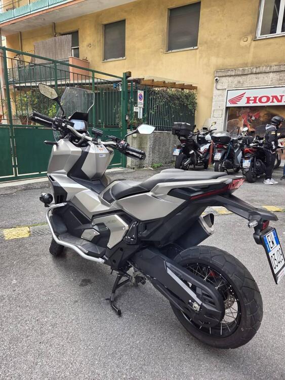 Honda X-ADV 750 DCT (2021 - 24) (3)