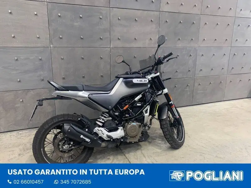 Husqvarna Svartpilen 401 (2021 - 23) (2)