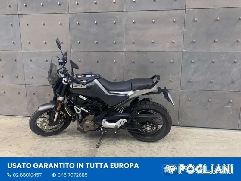 Husqvarna Svartpilen 401 (2021 - 23) (7)