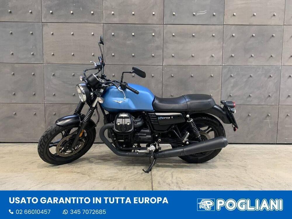 Moto Guzzi V7 III Stone (2017 - 20) (5)