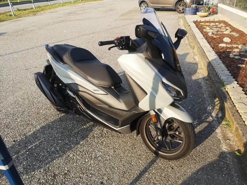 Honda Forza 350 (2025 - 26) (2)