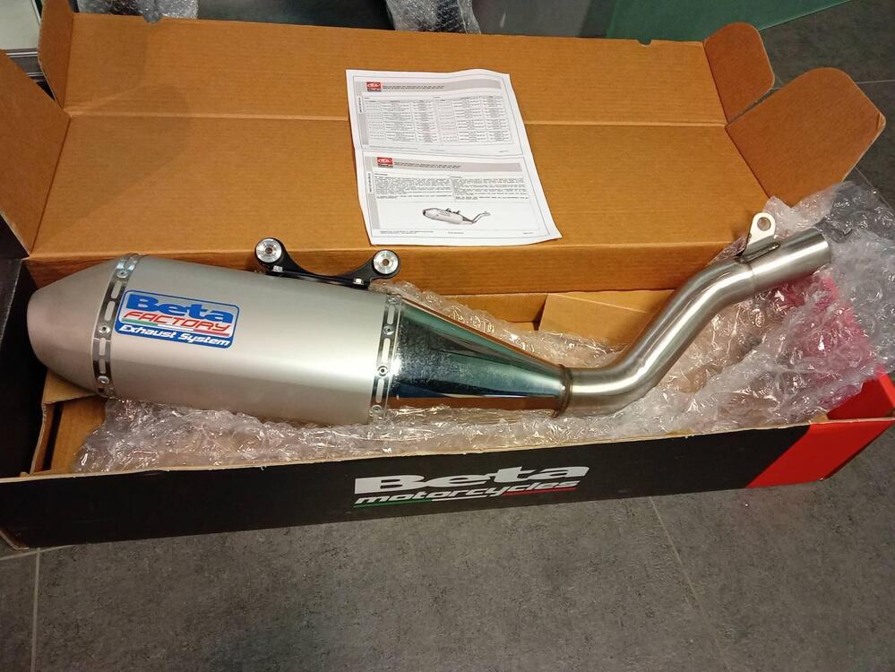SILENZIATORE PER BETA RR RACING PARTS Betamotor