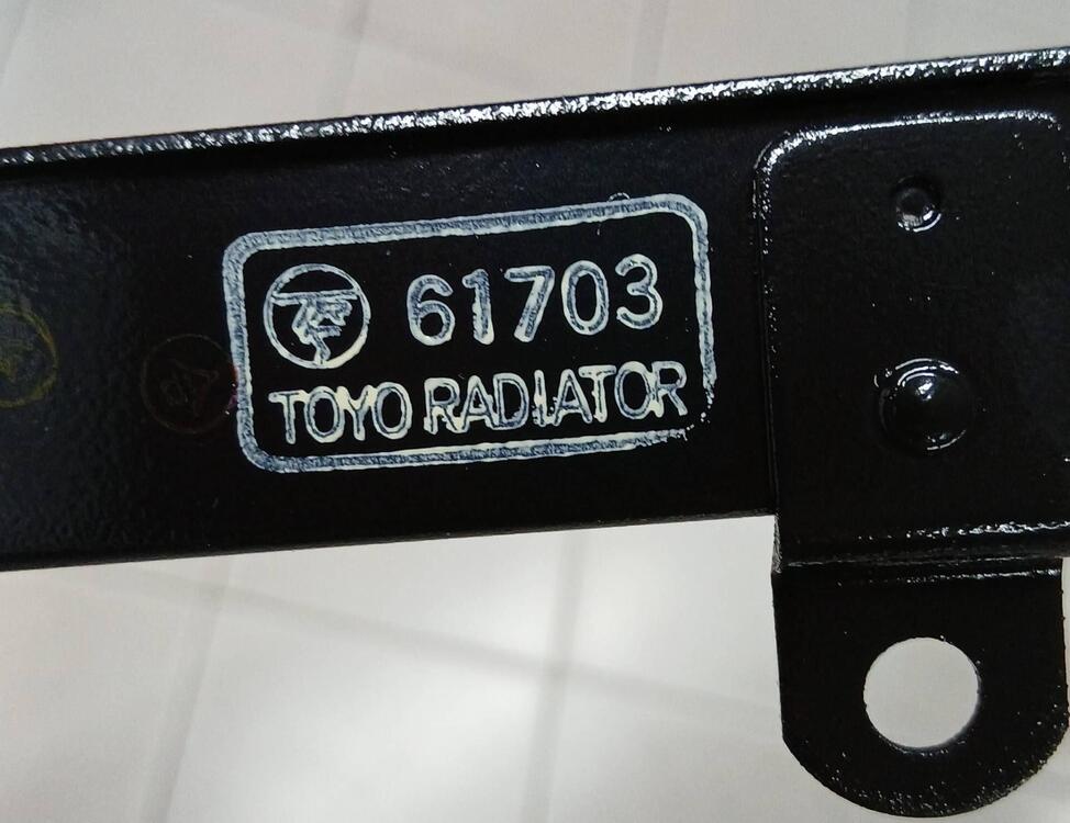 19010MV9003 Radiatore HONDA CBR 600F 91/93 (2)