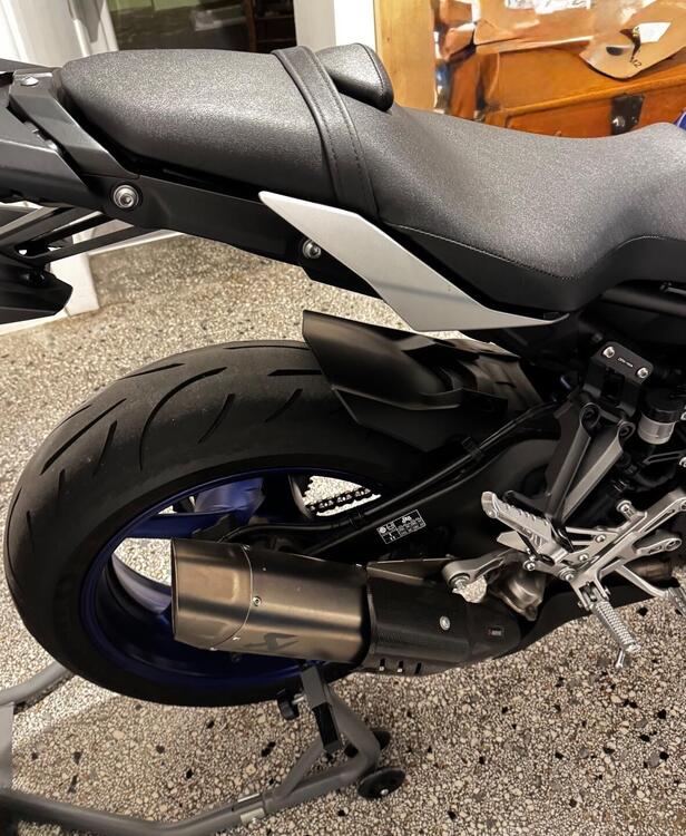 Yamaha MT-10 ABS (2016 - 17) (4)