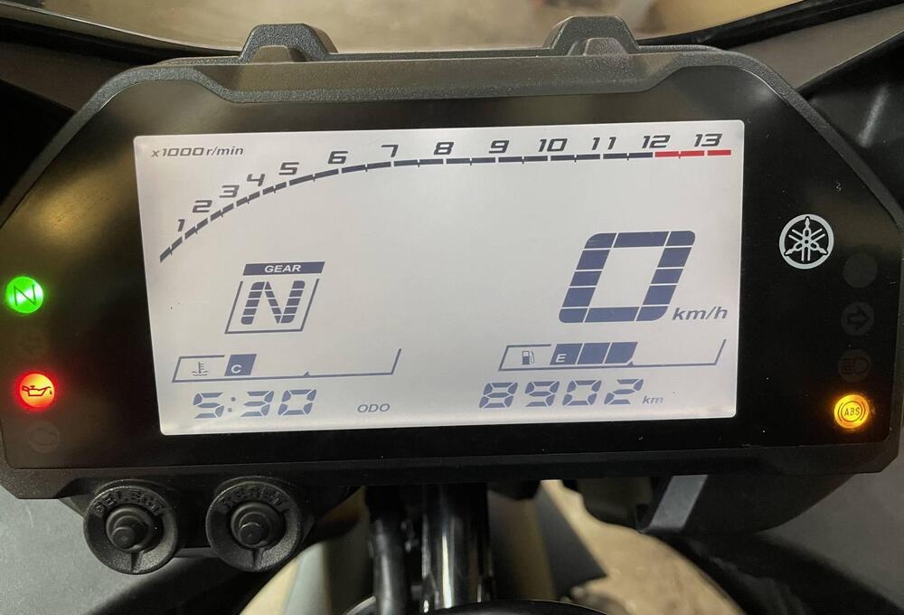 Yamaha YZF R3 (2021 - 24) (5)