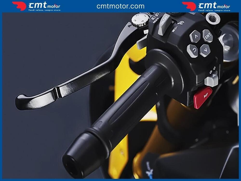 TVS Motor RTR 310 (2024 - 25) (3)