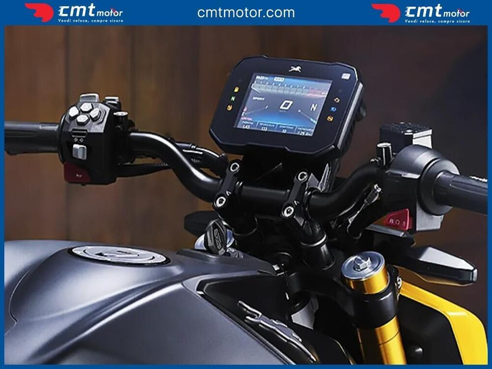 TVS Motor RTR 310 (2024 - 25) (4)