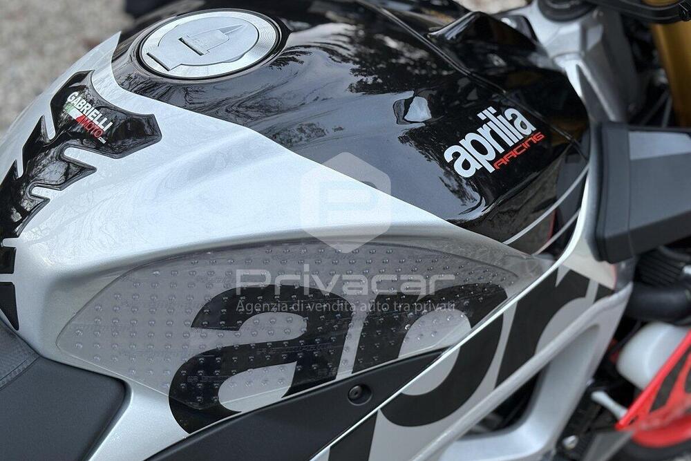 Aprilia Tuono V4 Factory (2019 - 20) (5)