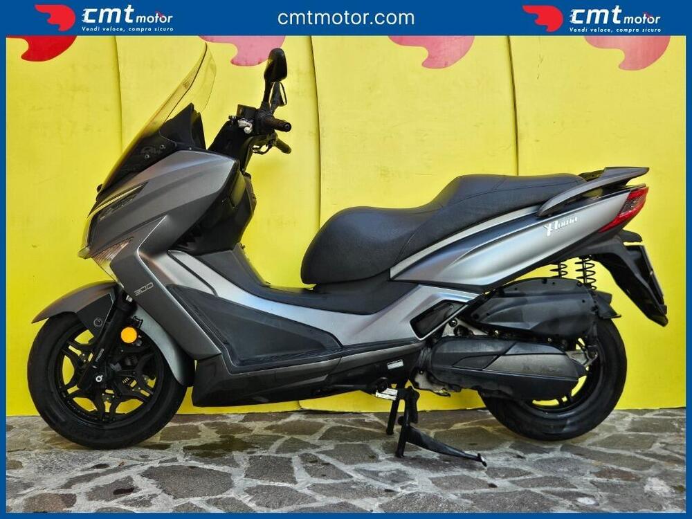 Kymco X-Town 300i ABS (2016 - 20) (3)