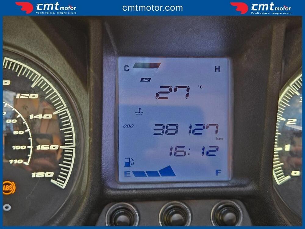 Kymco X-Town 300i ABS (2016 - 20) (5)