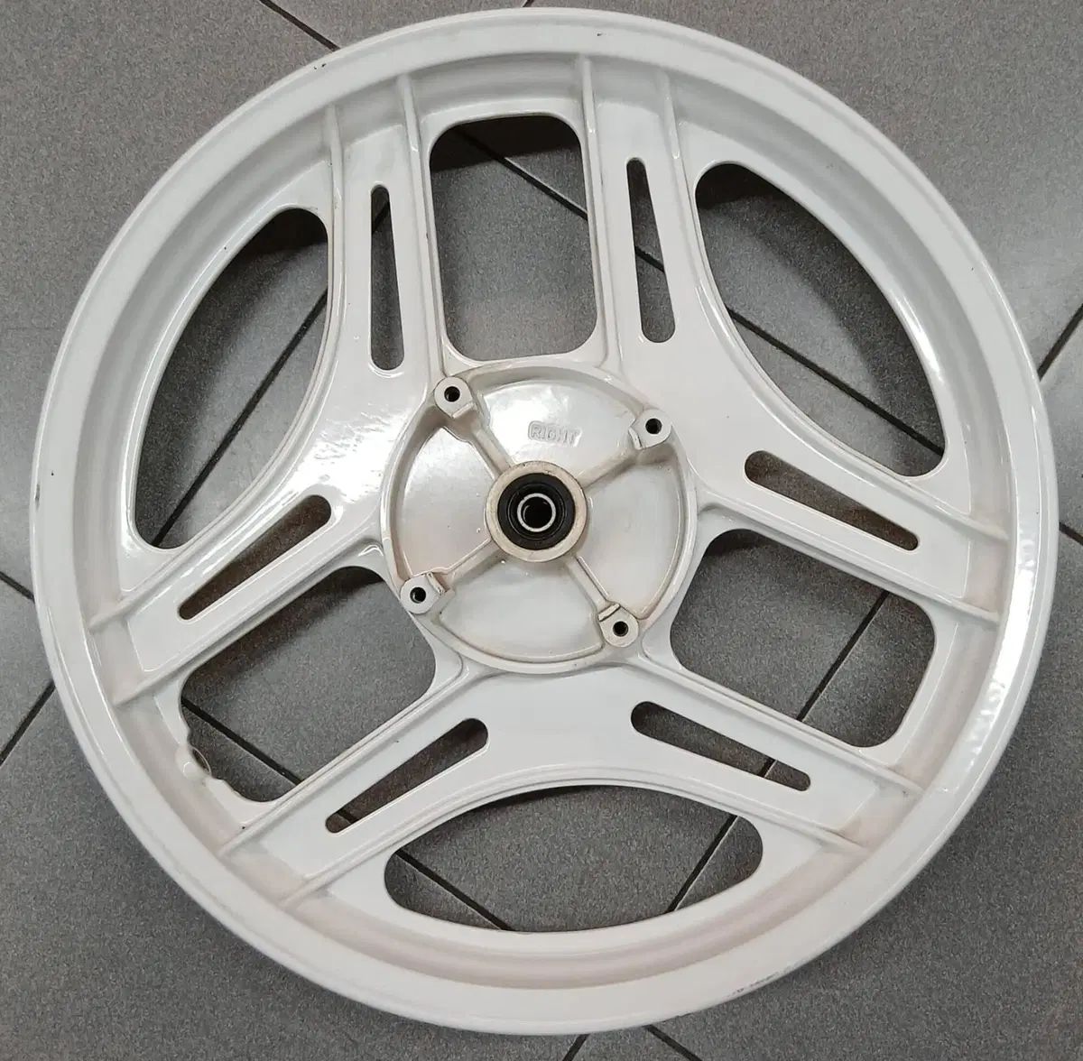44650kr1760zc Cerchi NS 125 Honda (2)