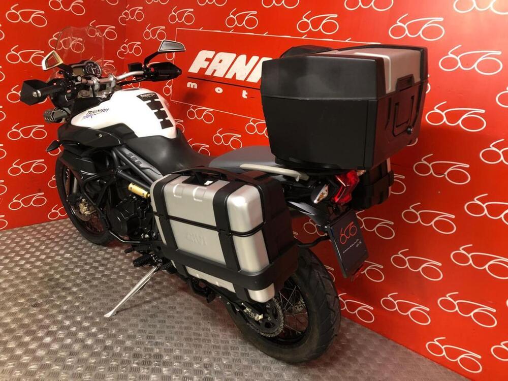 Triumph Tiger 800 XC (2011 - 12) (4)