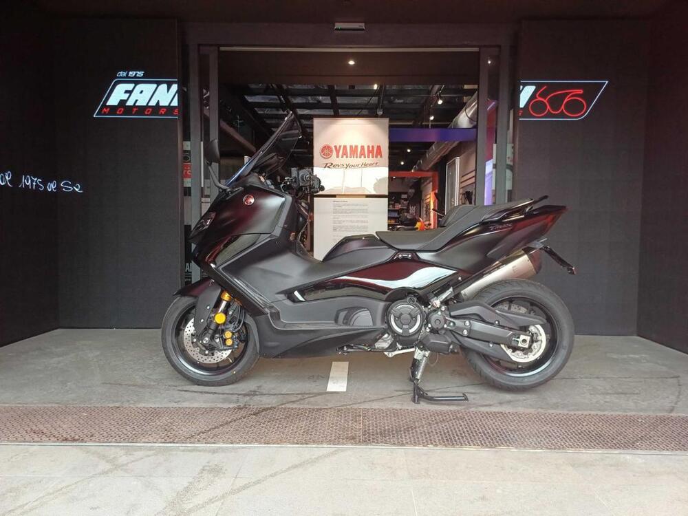 Yamaha T-Max 560 (2022 - 24) (2)