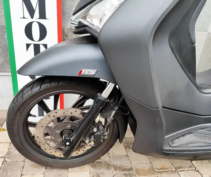 Sym HD 300 (2021 - 25) (8)