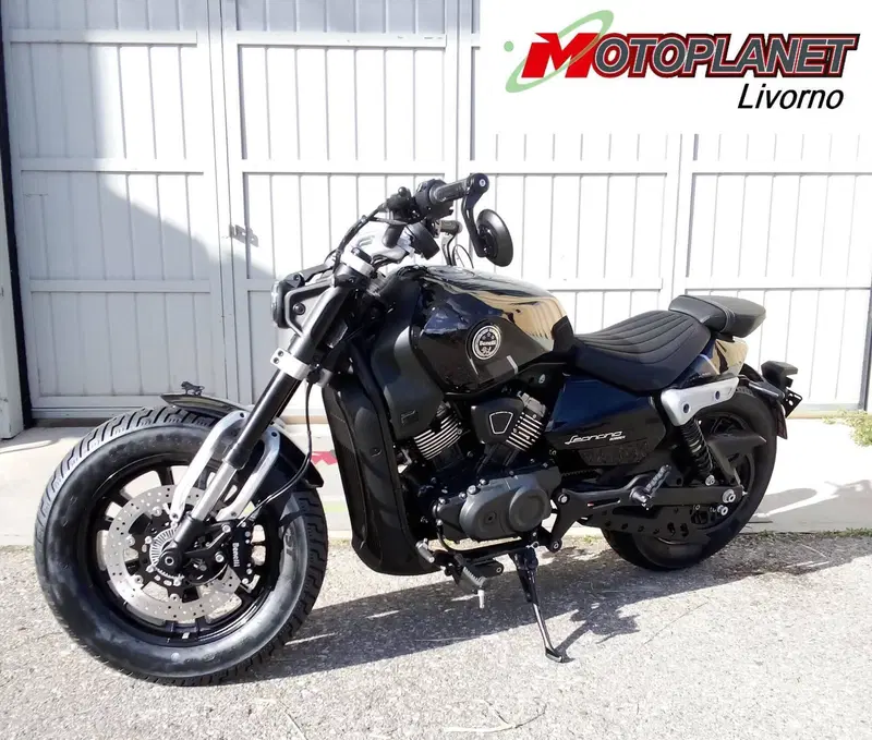 Benelli Leoncino 400 Bobber (2026) (3)