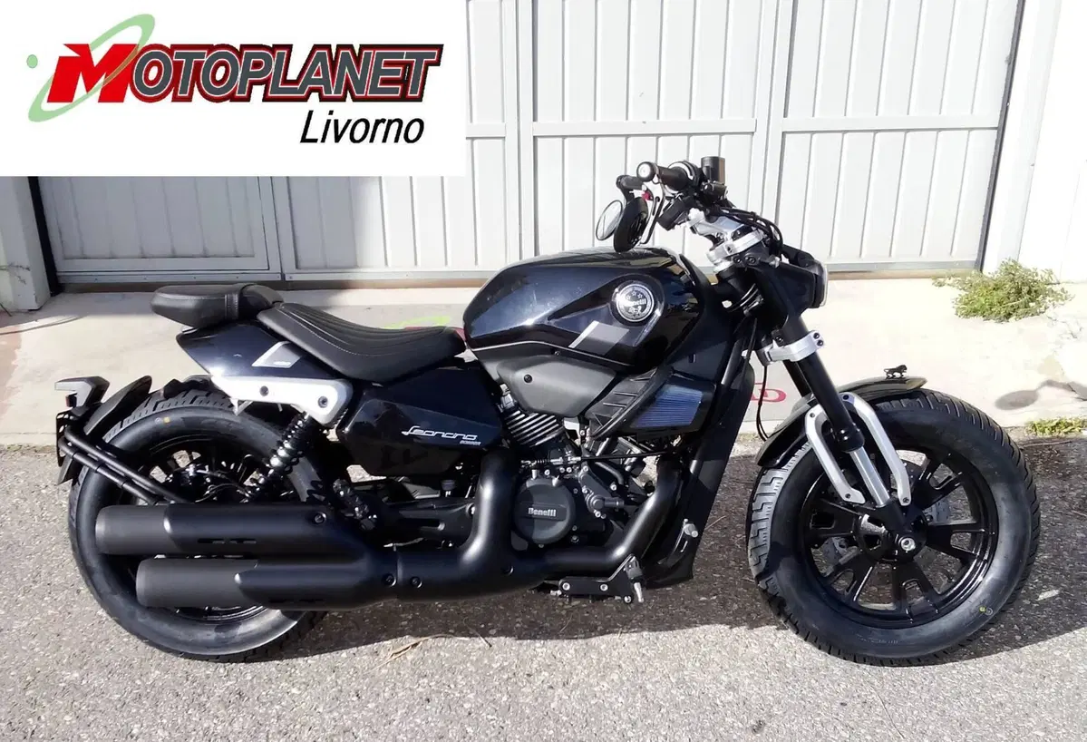 Benelli Leoncino 400 Bobber (2026) (8)
