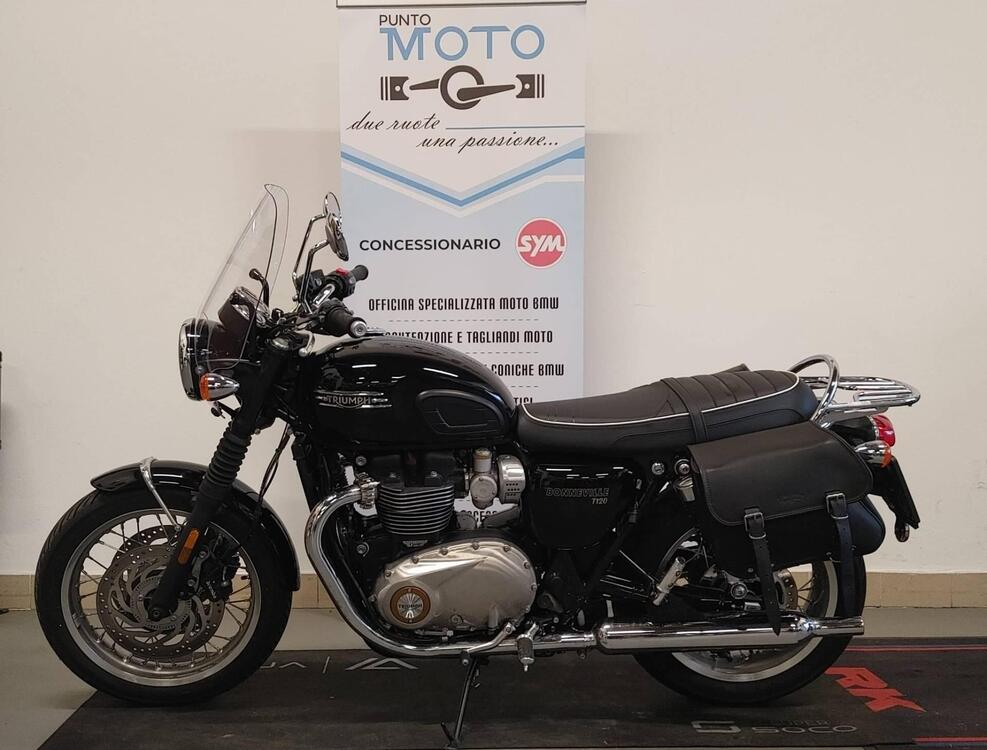 Triumph Bonneville T120 (2021 - 25) (3)