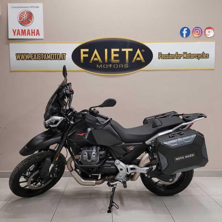 Moto Guzzi V85 Strada (2024 - 25)