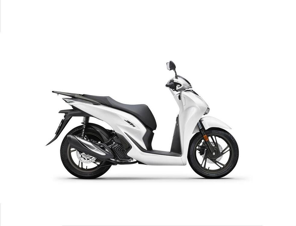 Honda SH 150i (2024 - 25) (5)